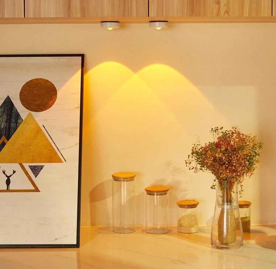 Light Bloom LED Lamp